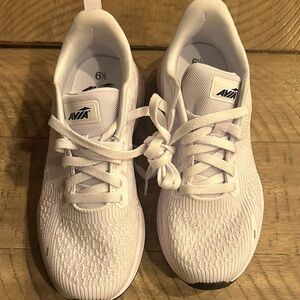 Avia Classic White Knit Sneakers